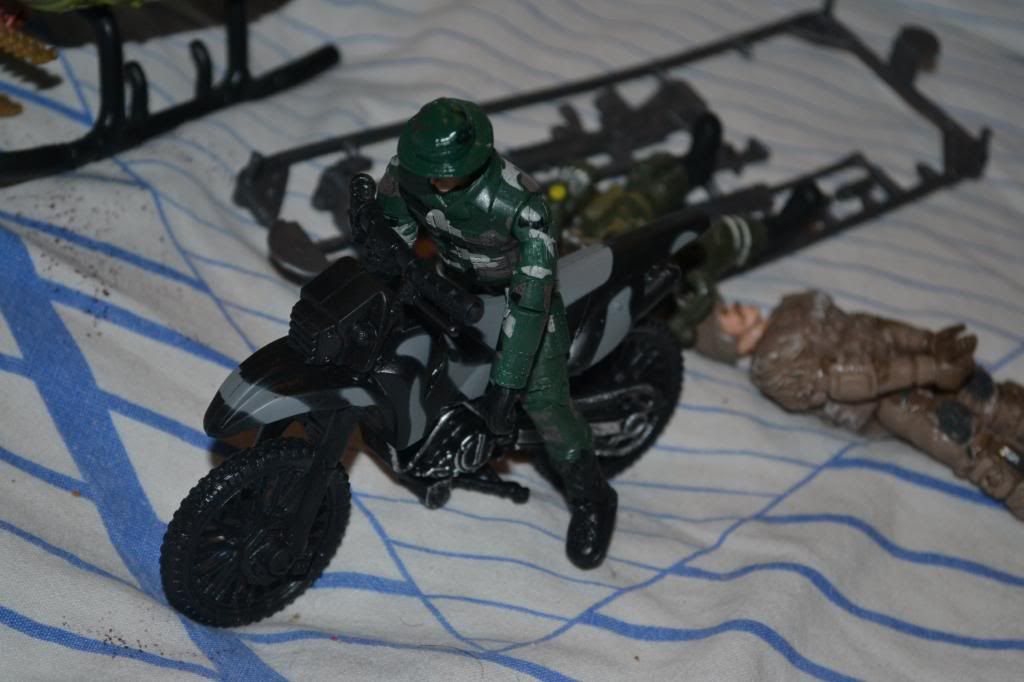 CHAP MEI SOLDIER FORCE TRUE HEROES HUGE LOT ATTACK HELICOPTER BOAT