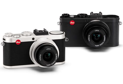 Leica_X2_black_and_silver_versions.jpg