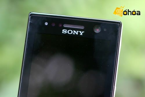 Sony-Xperia-U-5.jpg