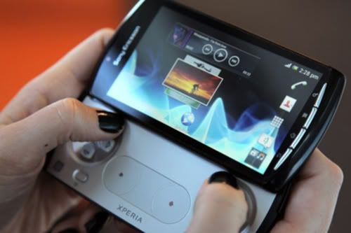 Xperia-Play.jpg