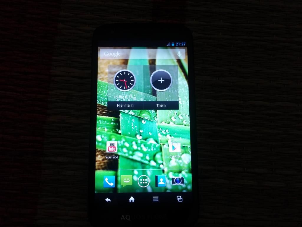 Hàng độc Sharp SH930W màn hình Full HD 5 inch 99% 2tr5 TPHCM - 1