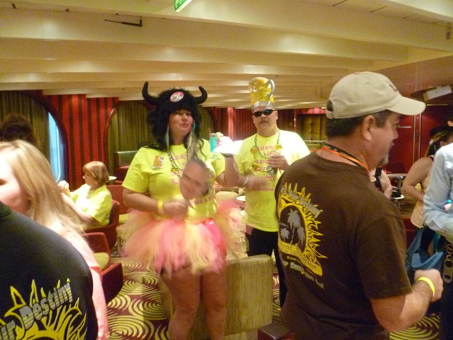 CarnivalImaginationandCarnivalSunshine-Part2541_zpsf5e01240.jpg